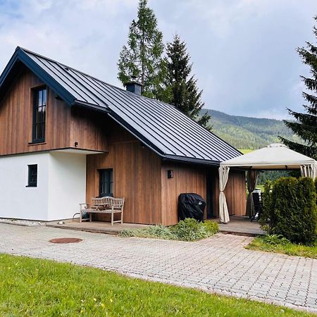 Sonnenhuette Villa Санкт Мартин ам Тененгебирге Екстериор снимка